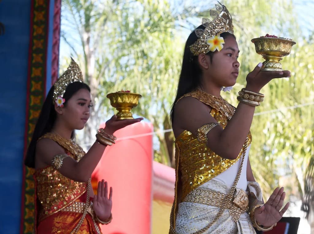 Khmer Angkor Dance Troupe performance at Wat Dhammararam Buddhist Temple
